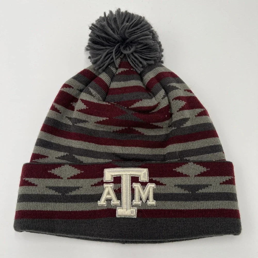 Adidas Texas AandM Aggies Pom Beanie Hat‎ Maroon Gray One Size Fits All